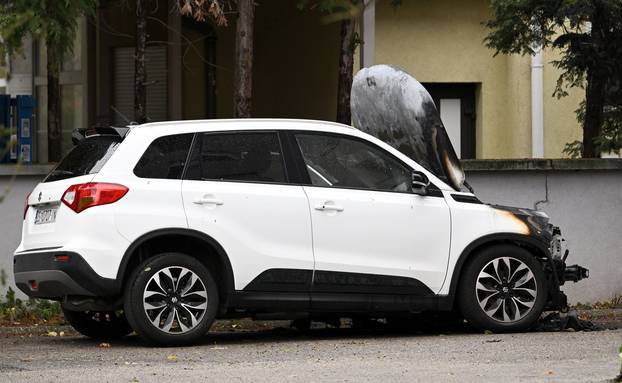 Tijekom noći izgorjela dva automobila na zagrebačkom Jankomiru