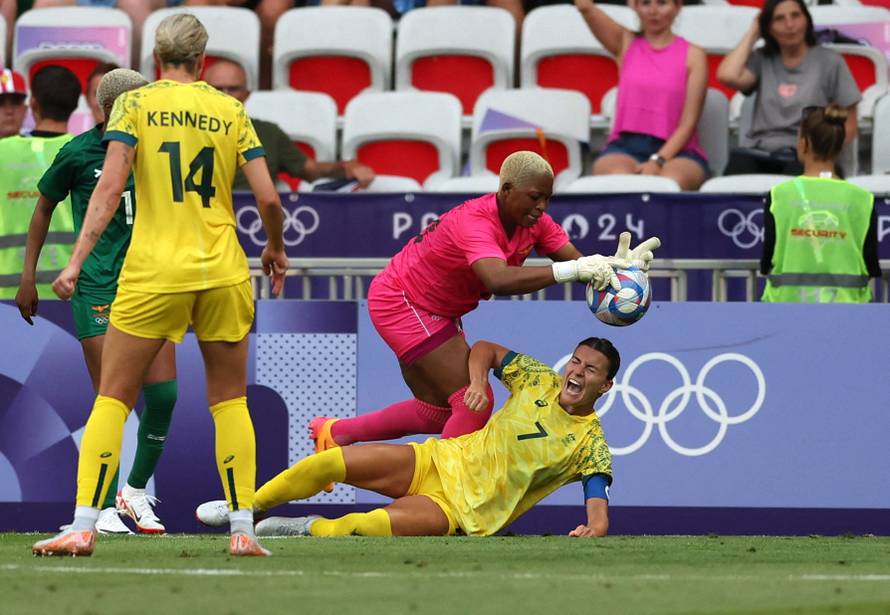 Football - Women's Group B - Australia vs Zambia