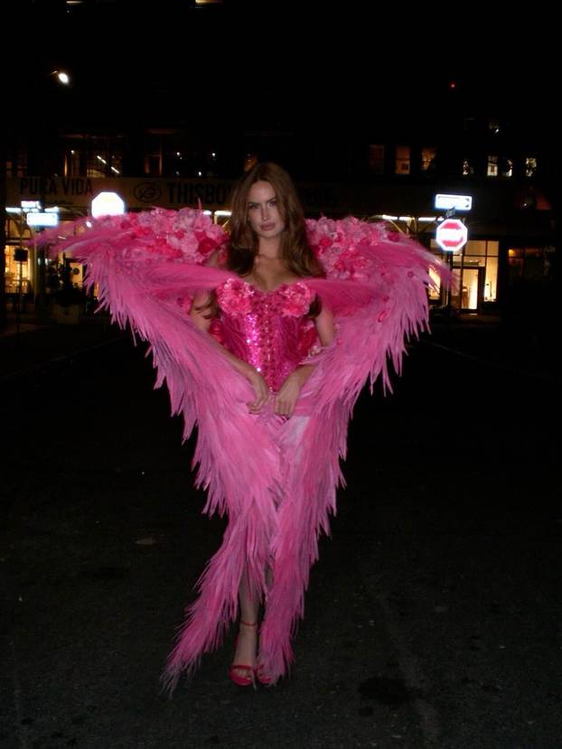 Nije mogla podnijeti alatku NFL zvijezde i ostavila ga. Sad je on tuži: 'Izgleda kao tri limenke...'