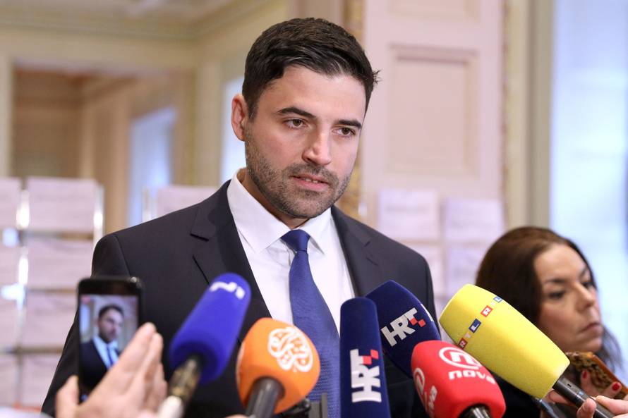 Zagreb: BernardiÄ odrÅ¾ao konferenciju za medije