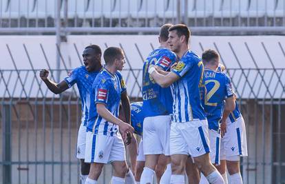 Ludnica na Poljudu: Lokomotiva s nestvarnih 4-3 srušila Hajduk!