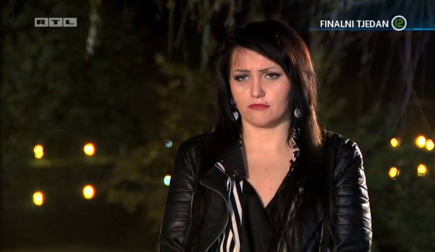 Paula: Dečko mora imati 'para' Boris: Ona je prava sponzoruša