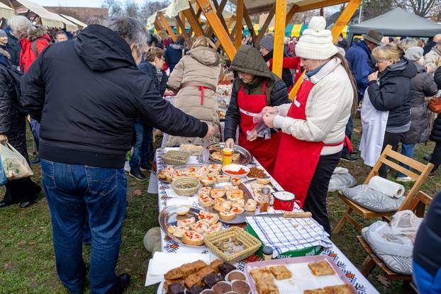 Održava se Zimski vašar i Čvarakfest u Karancu