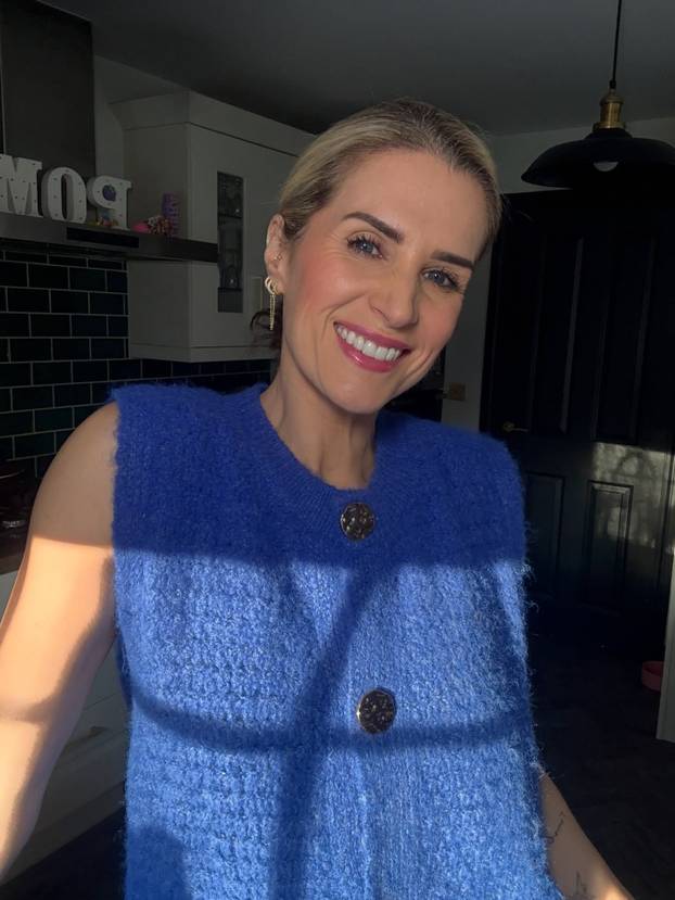 FOTO Senzualna plesačica je hit na internetu: 'Mama sam, ali ne odustajem od pole dancea'