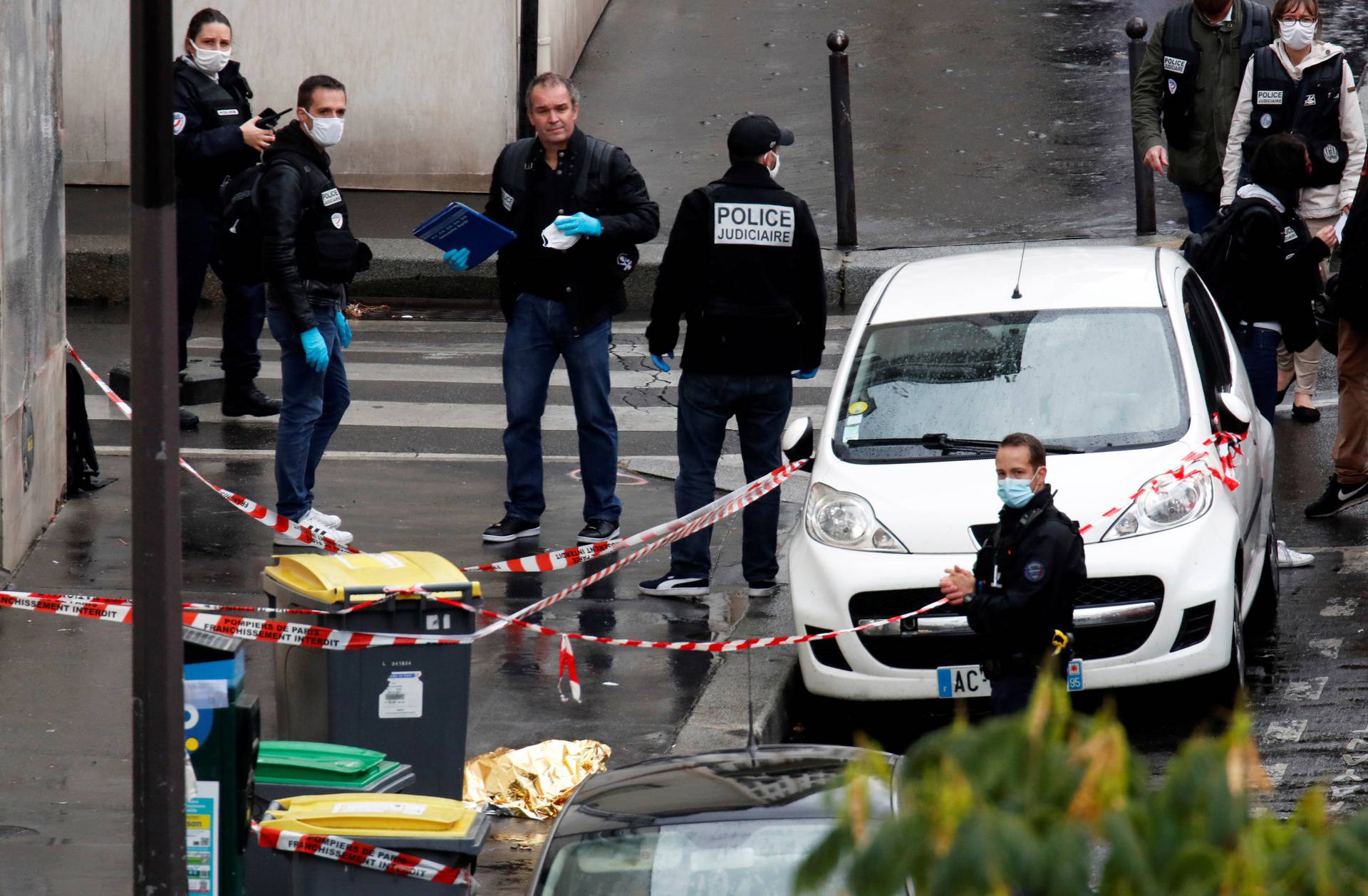 Police operation ongoing near the former offices of Charlie Hebdo, in Paris