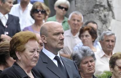 Bivši zapovjednik HVO-a Jadranko Prlić, ostaje u zatvoru. Sud odbio molbu za puštanje