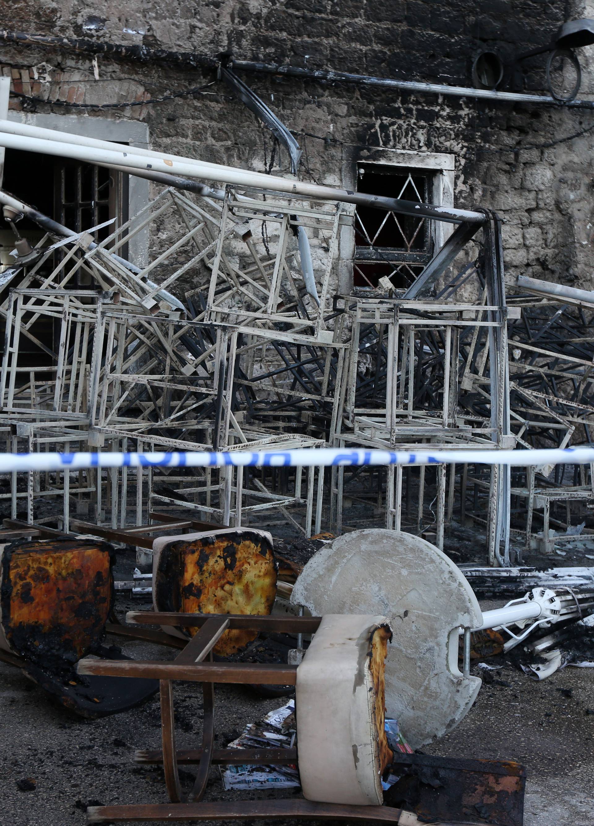 Požar kafića u Šibeniku: 'Vatra je bila ogromna, užasnuti smo'
