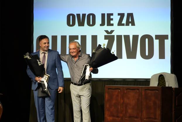 FOTO Brojna poznala lica stigla na premijeru novog hita Teatra Kerekesh: Evo tko je sve bio