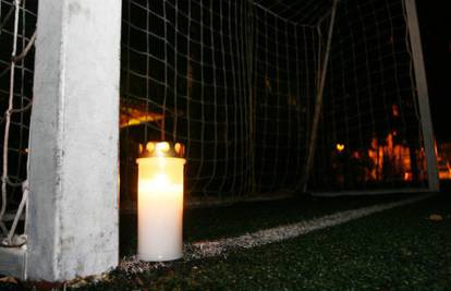 Nova nogometna tragedija: Igrač (20) umro na travnjaku