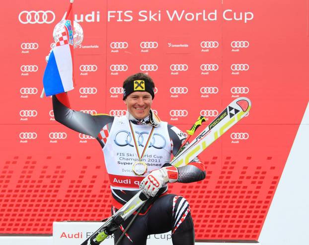 ARHIVA - 2011. Lenzerheide: Ivica Kosteli? osvojio Mali kristalni globus za superkombinaciju