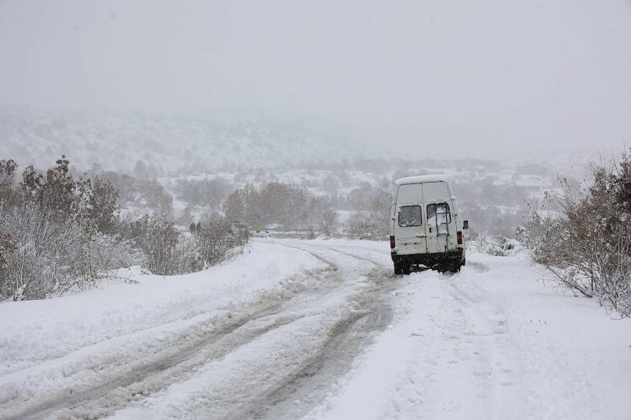 Snijeg u Dalmatinskoj Zagori