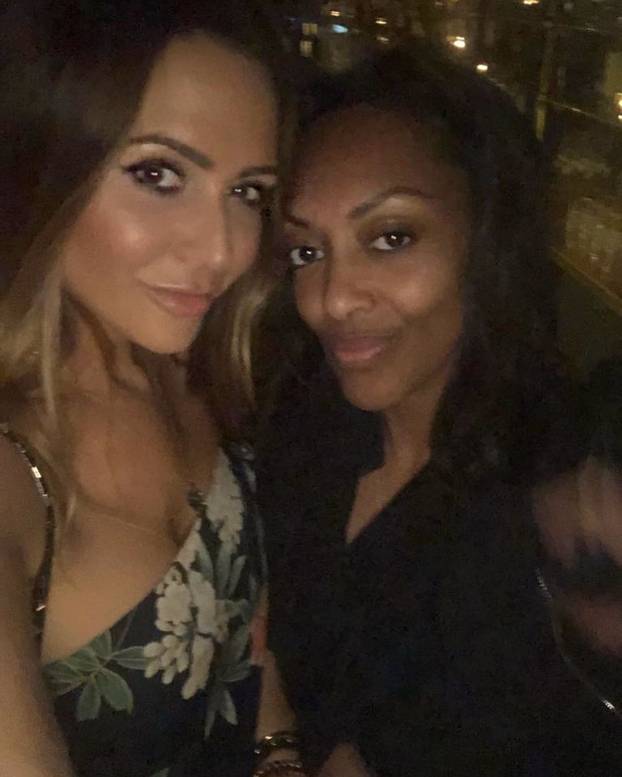 FOTO Fatalna brineta poljuljala je brak zvijezdi Chelseaja. Stala između kolega iz reprezentacije