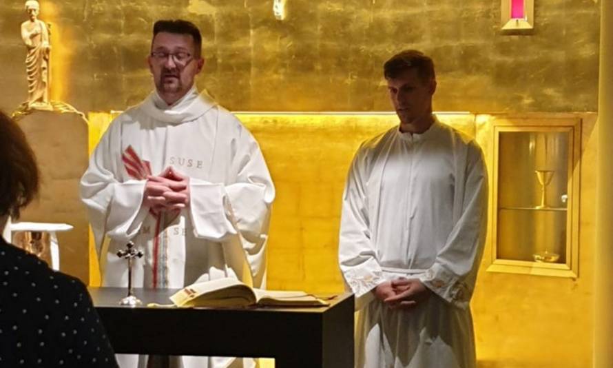 Na Maksimiru služena misa za dinamovce, Šitum ministrirao