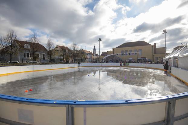 Čakovec: Otvoreno klizalište Ice Wondreland