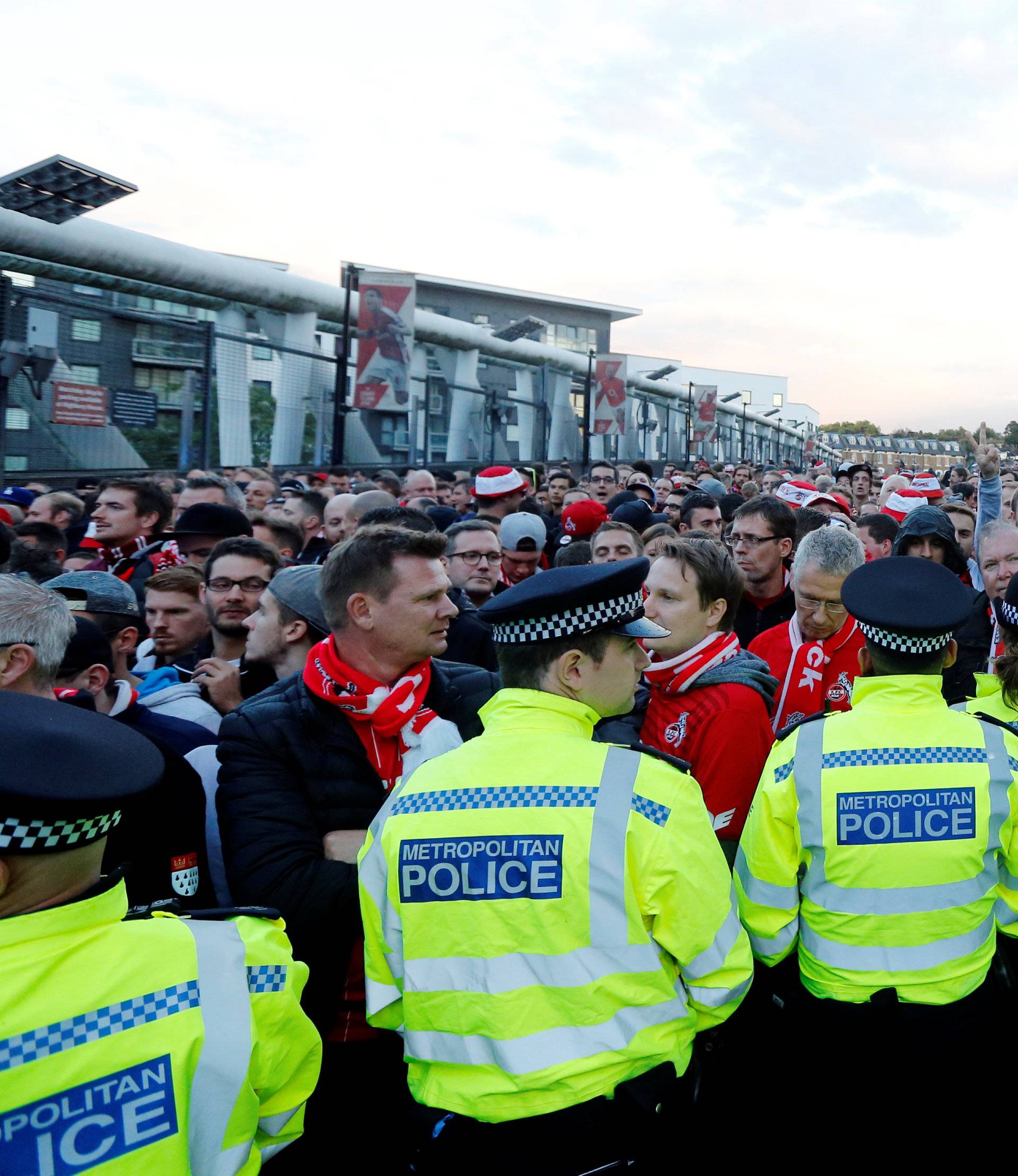 Europa League - Arsenal vs 1. FC Koln