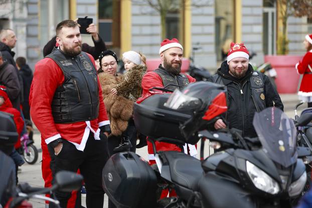Osijek:  Tradicionalni dolazak motomrazova na  Trg Ante Starčevića