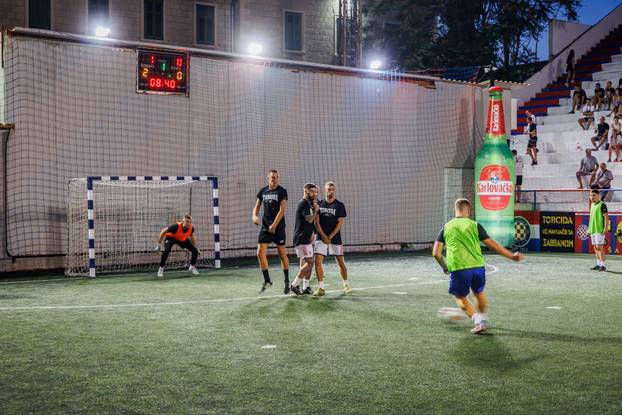 Split: Igrači Hajduka posjetili su Torciida kup