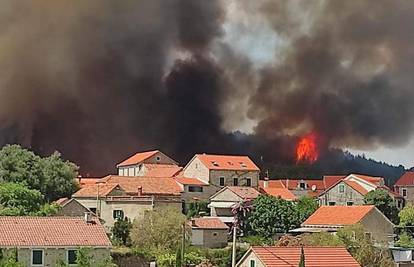 Poginuo u požaru na Hvaru dok je spašavao imovinu: 'Crni dim je prekrio pola otoka, stravično'