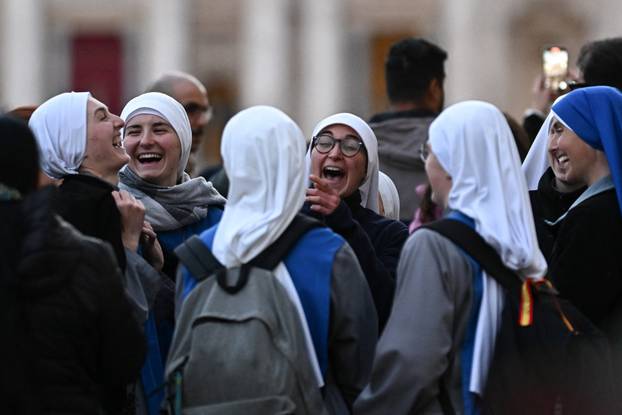 Pope Francis lies in state in St. Peter's Basilica at the Vatican
