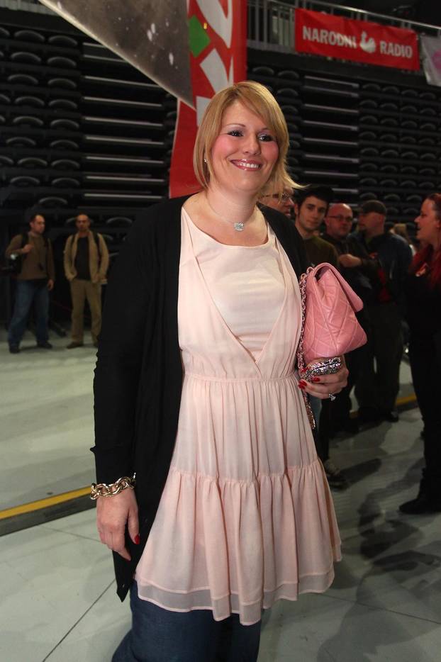 Zagreb: Legendarni Mišo Kova? održao koncert u prepunoj zagreba?koj Areni