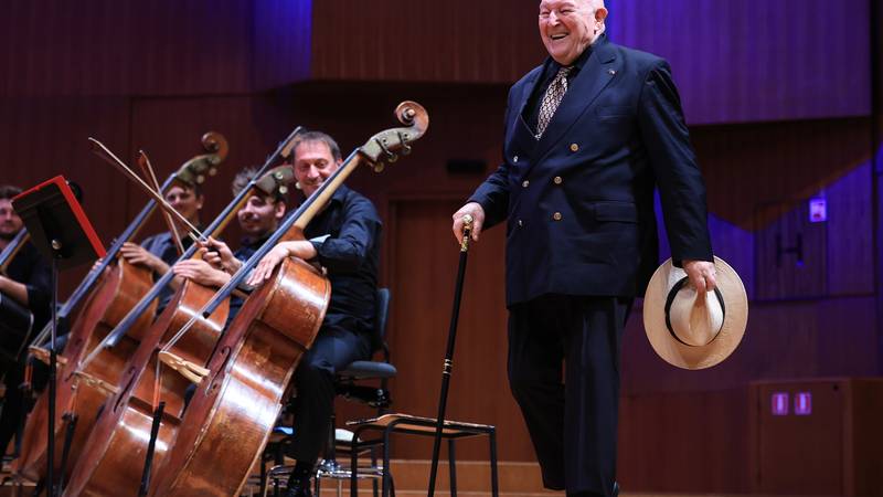 Lisinski pun emocija! Diklić i druge glazbene legende pjevali bezvremenske hitove Zagrebu
