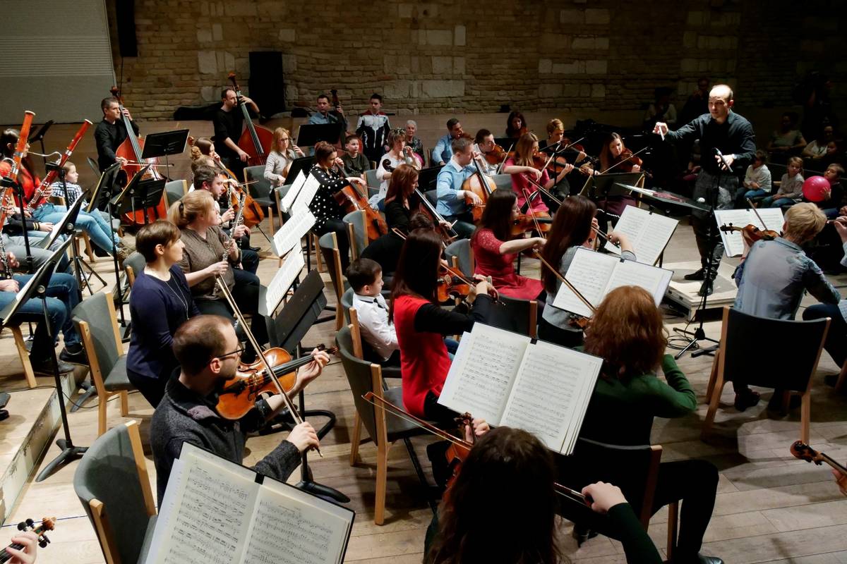 Dunavski orkestar omogućio je gluhima da 'čuju' Beethovena