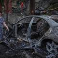 FOTO Dronovi i rakete uzdrmali Kijev: Pre&zcaron;ivjele tra&zcaron;e ispod ru&scaron;evina, najmanje 10 mrtvih...