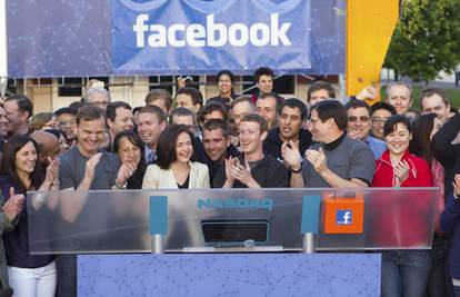 Zuckerberg trlja ruke: Cijene dionica 'fejsa' skočile za 13 %