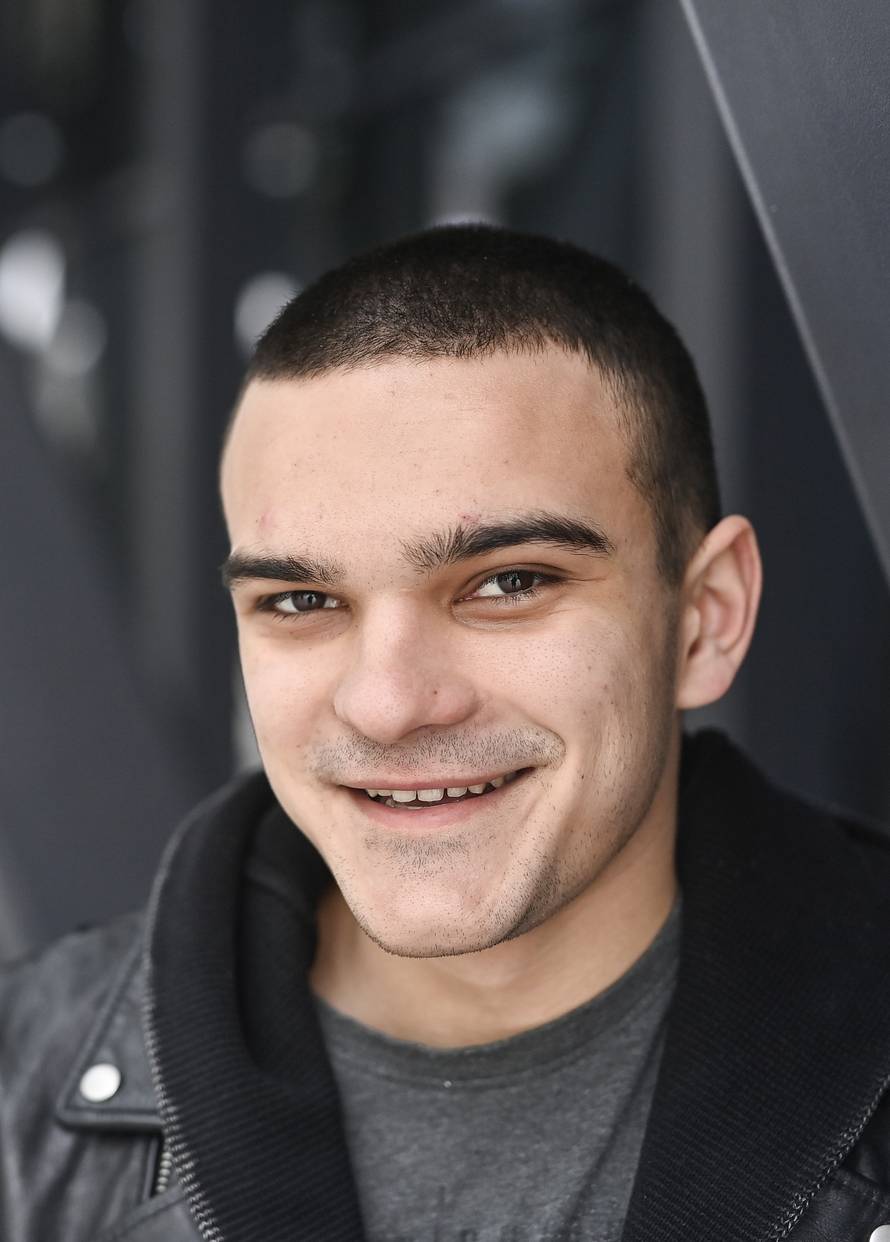 Obradom poznate pjesme Martin Kosovec dobio priznanje kao niti jedan mladi pjevač prije