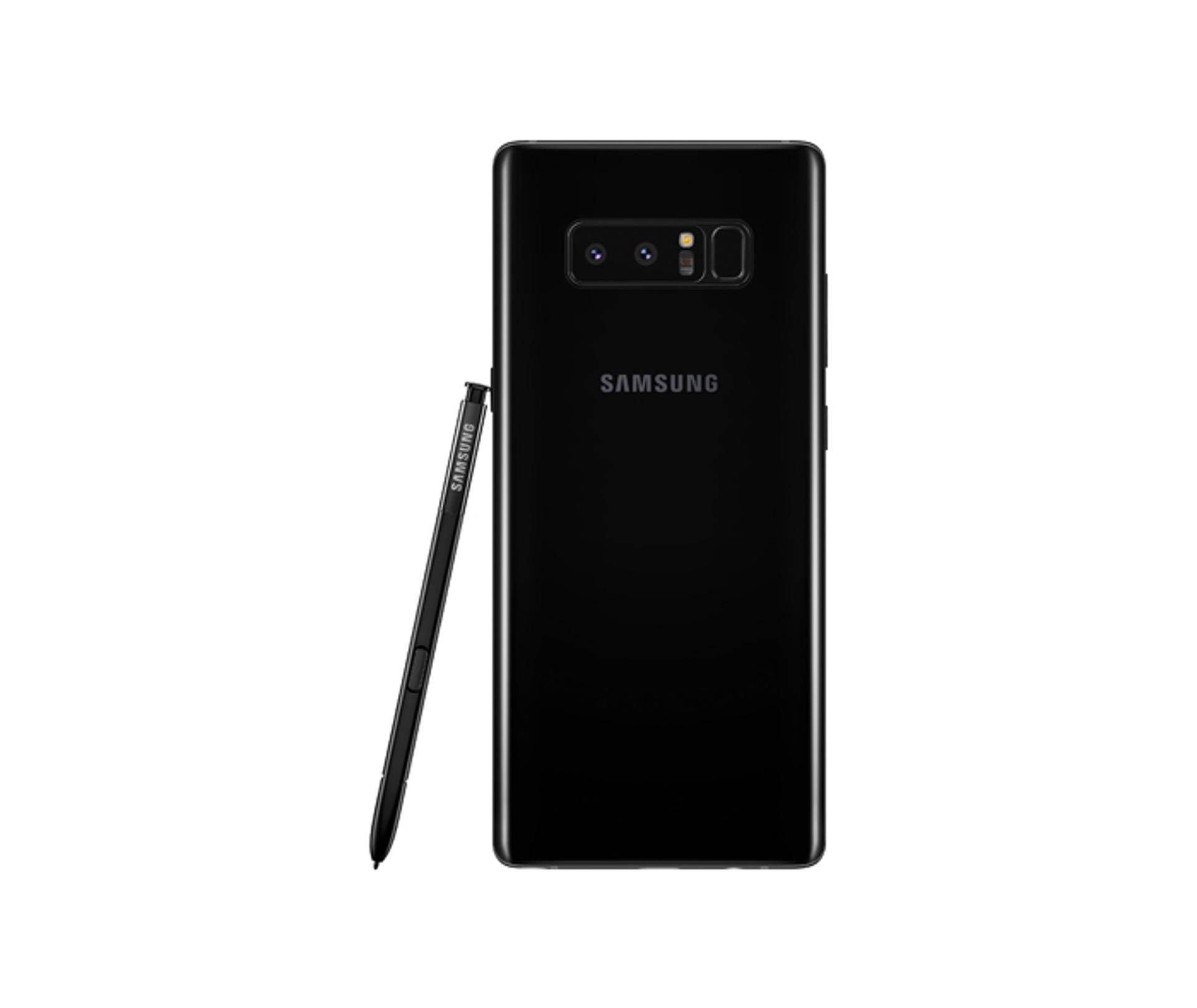 Nakrcali ga novitetima: Galaxy Note8 stiže na pepelu sedmice