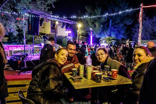 Split: Otvorenje Adventa na Mertojaku