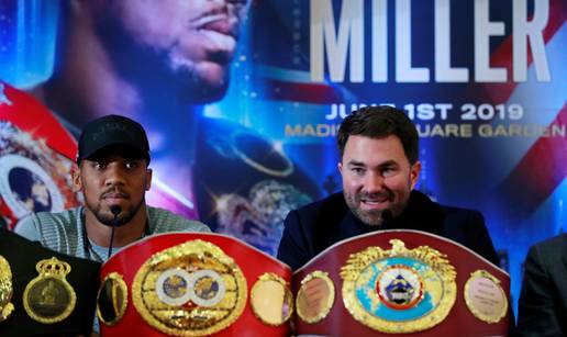 Pomaže Hrgi, a Joshuu odveo do titule: Tko je Eddie Hearn?