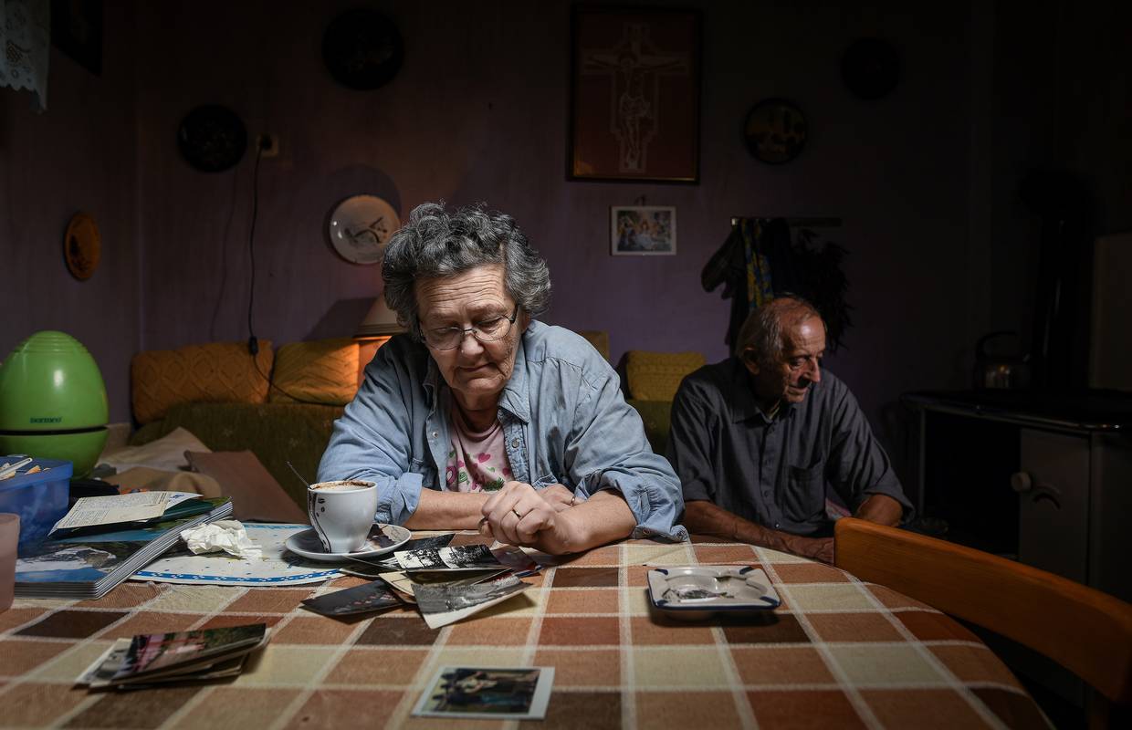 'Sina boli što nema gdje tati Stjepanu zapaliti svijeću...'
