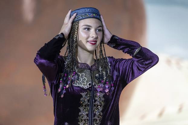 Vinkovci: Etno frizure svijeta na Vinkovačkim jesenima