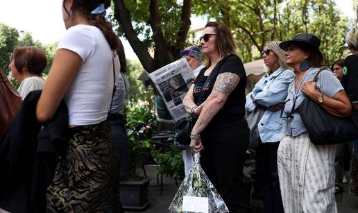 FOTO Stotine odaju počast modnoj ikoni Giorgiju Armaniju