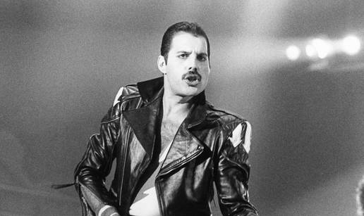 Freddie Mercury prodavao je odjeću, volio je pjevati gol, a zube nikad nije htio popraviti