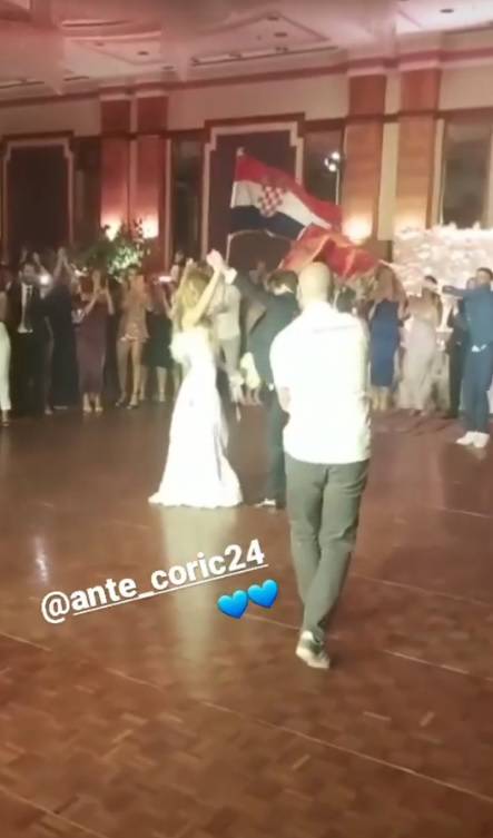 VIDEO Ante Ćorić oženio se u Maksimiru, priredili bakljadu