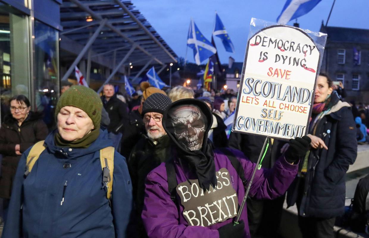 Škotska će ponovno glasati o neovisnosti, tenzije su sve veće