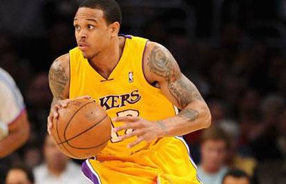 Divi mu se i Kobe Bryant: Leti, leti Shannon Brown...