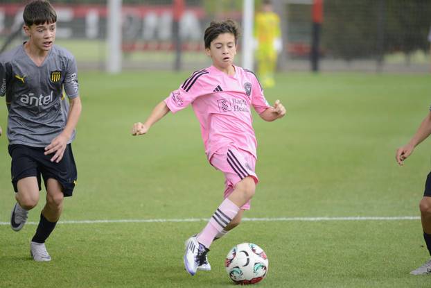 Messi Jr. plays in soccer cup in Argentina