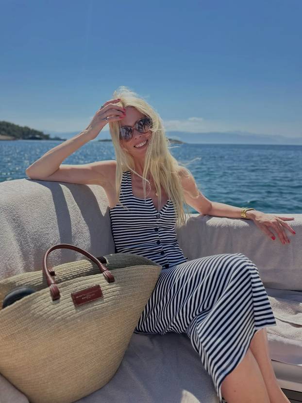 FOTO Tko bi im dao te godine? Ove slavne dame 50+ izgledom i dalje sve obaraju s nogu