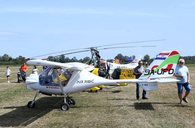 Aeromiting Sisak 2024. memorijalni aeromiting Marijan Celjak