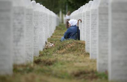 Poruke iz Srebrenice: 'Bio je to  brutalan genocid temeljen isključivo na etničkoj mržnji...'