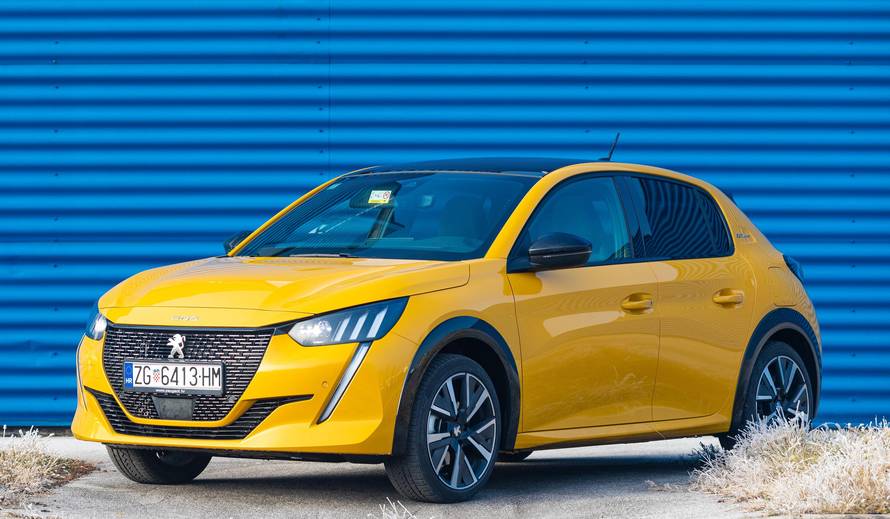 Peugeot 208 europski je auto godine, iza su Tesla 3 i Taycan