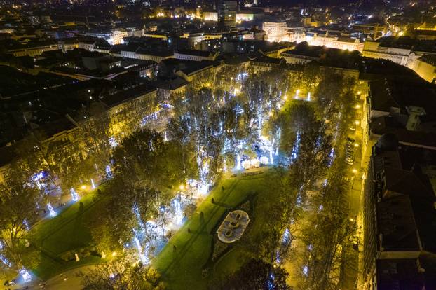 Pogled iz zraka na Advent u Zagrebu