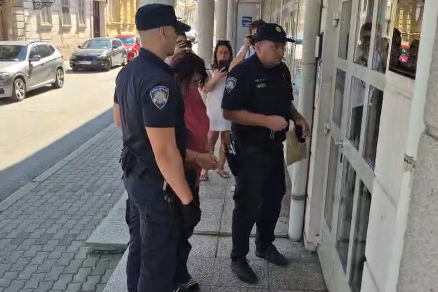 Privo&dstrok;enje u Slavonskom Brodu