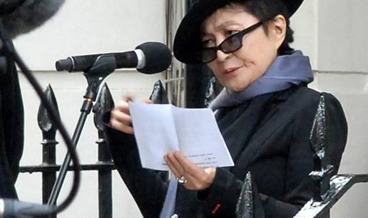 Yoko Ono završila u bolnici: Imala je moždani ili infarkt?