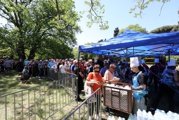 Puležani proslavili Praznik rada uz glazbu, igre i grah