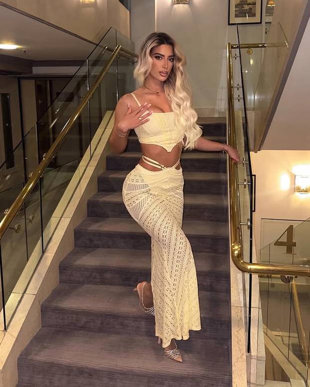 FOTO Kakve fotke! Pogledajte zavidnu liniju Lare - naše domaće fitness influencerice