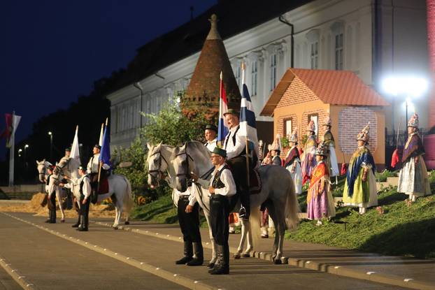 Svečano otvorenje 59. Đakovačkih vezova